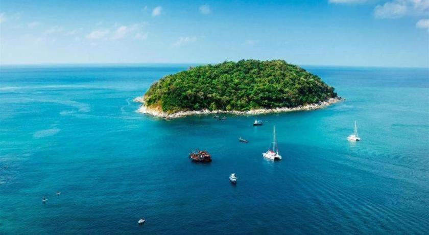 Oyo 472 Tang Cheng Holiday Hotel Patong Exteriör bild